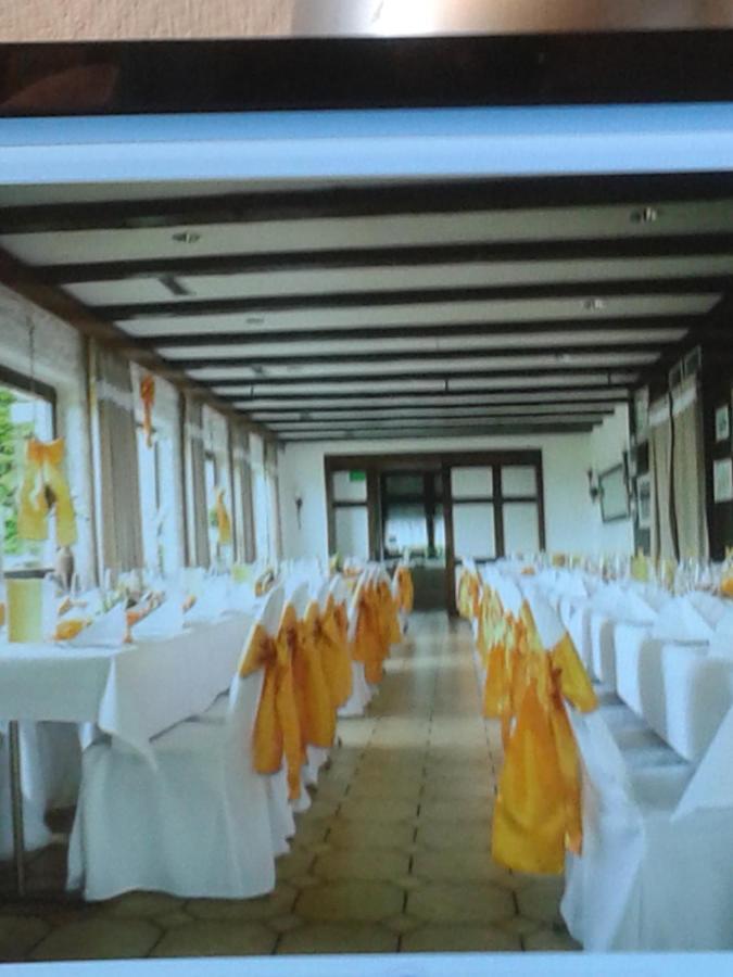 Hotel Waldschloss Bad Camberg Exterior foto
